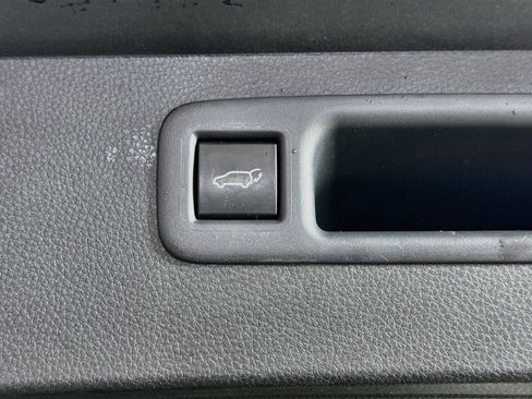 Certified 2025 Toyota Highlander XSE AWD/4WD image 40