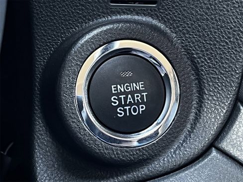 Used 2025 Subaru Outback Touring XT w/ Popular Package #2 image 19