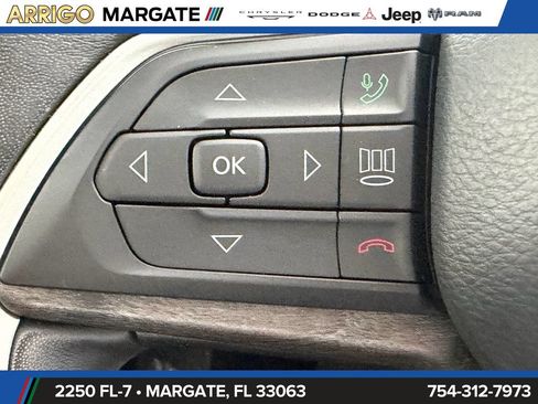 Used 2021 Jeep Grand Cherokee L Limited RWD image 32
