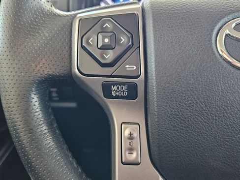 Used 2019 Toyota 4Runner SR5 image 11