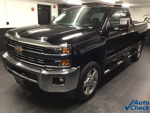 Used 2016 Chevrolet Silverado 2500 LTZ w/ Snow Plow Prep Package AWD/4WD image 6
