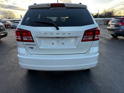 Used 2018 Dodge Journey SE w/ Popular Equipment Group image 6
