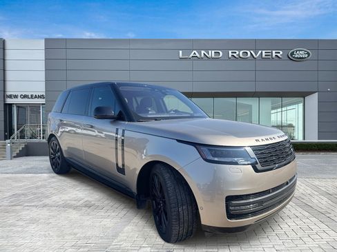 Used 2023 Land Rover Range Rover Long Wheelbase Autobiography image 5