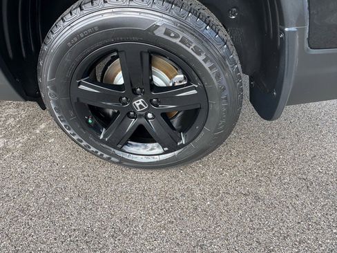 Used 2022 Honda Ridgeline Black Edition image 15