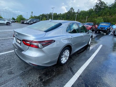 Used 2023 Toyota Camry LE FWD image 6