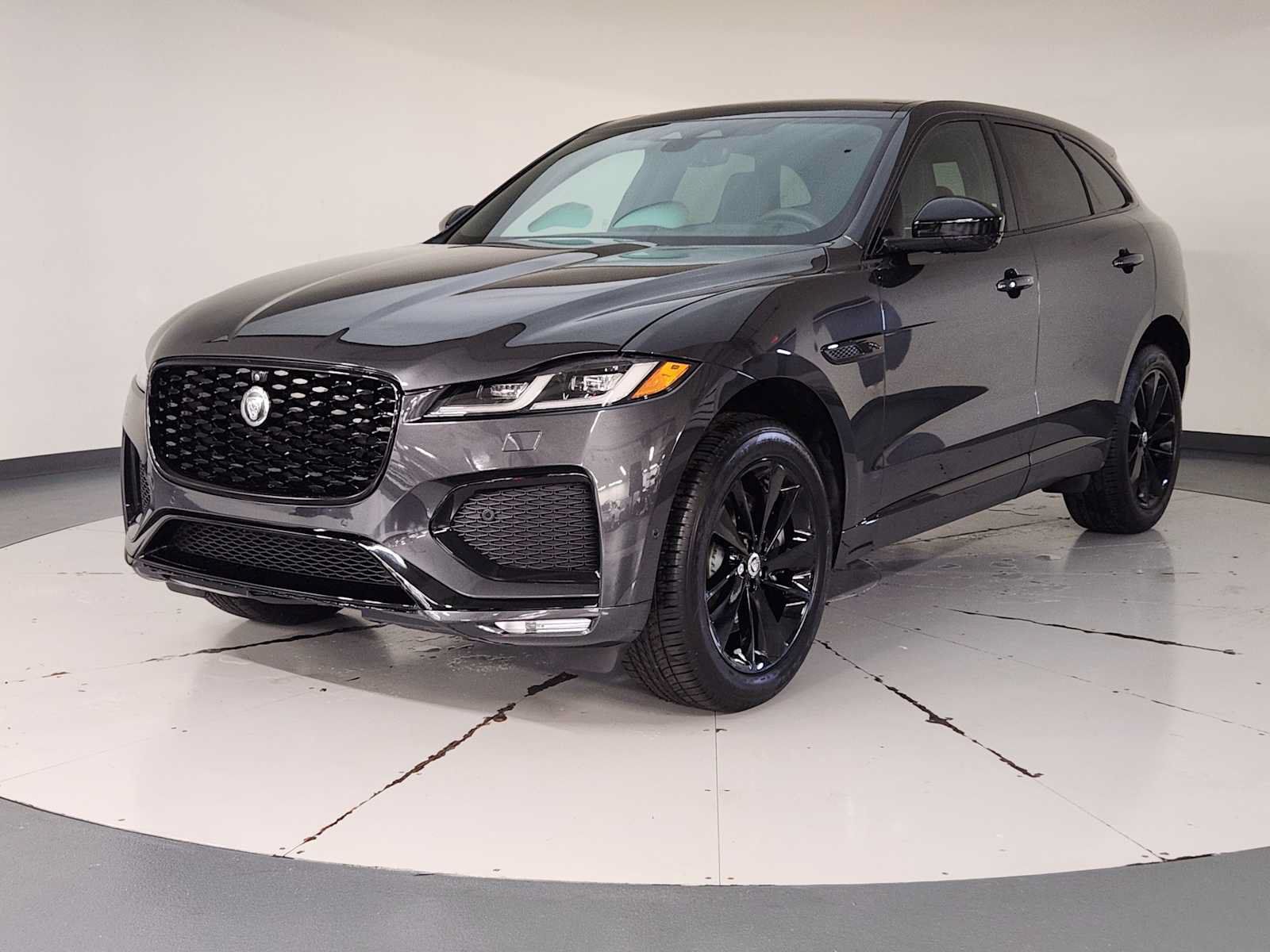 New 2026 Jaguar F-PACE R-Dynamic S AWD/4WD image 1
