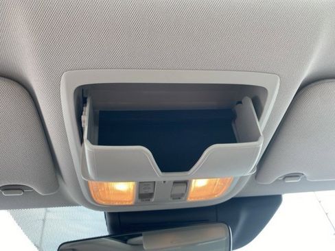 Used 2018 Honda Accord Touring image 48