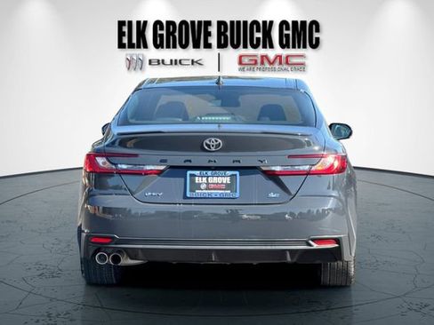 Used 2025 Toyota Camry SE FWD image 5