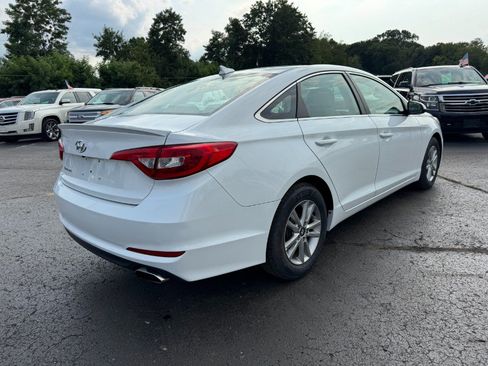 Used 2017 Hyundai Sonata SE FWD image 5
