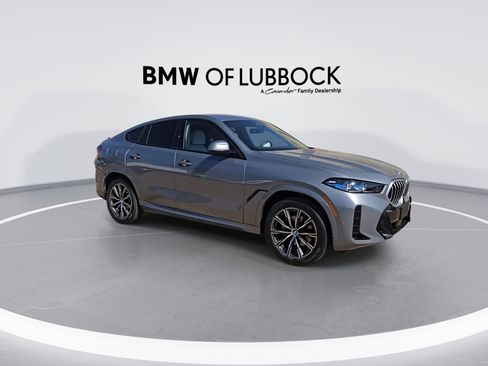 Used 2025 BMW X6 xDrive40i AWD/4WD image 2