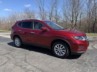 Used 2019 Nissan Rogue SV video 1