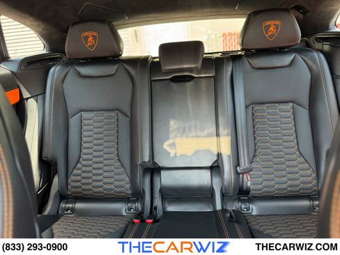 Used 2022 Lamborghini Urus image 28