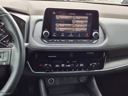 Used 2021 Nissan Rogue SL image 15