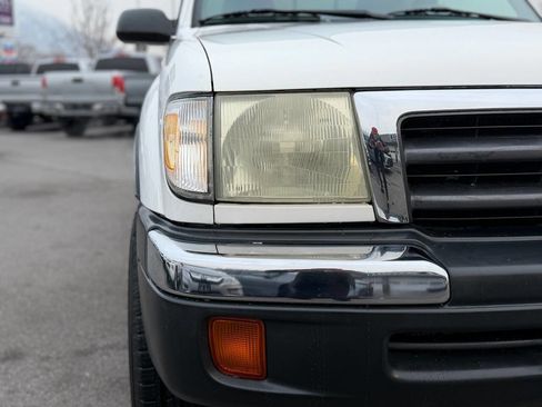 Used 2000 Toyota Tacoma 4x4 Xtracab image 41