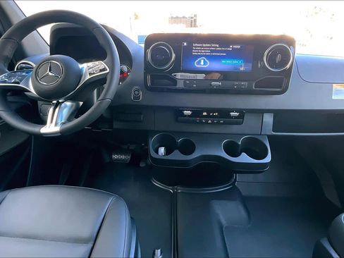 New 2026 Mercedes-Benz Sprinter 2500 image 5