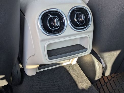 Used 2022 Mercedes-Benz C 300 Sedan image 21