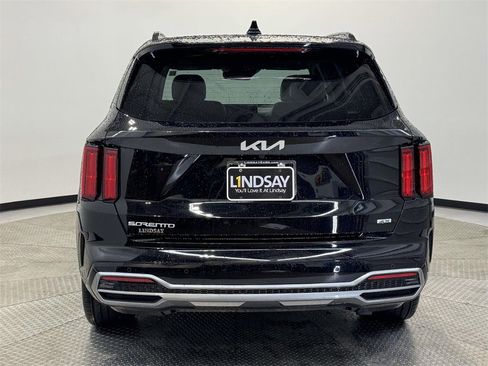 Used 2023 Kia Sorento SX image 6
