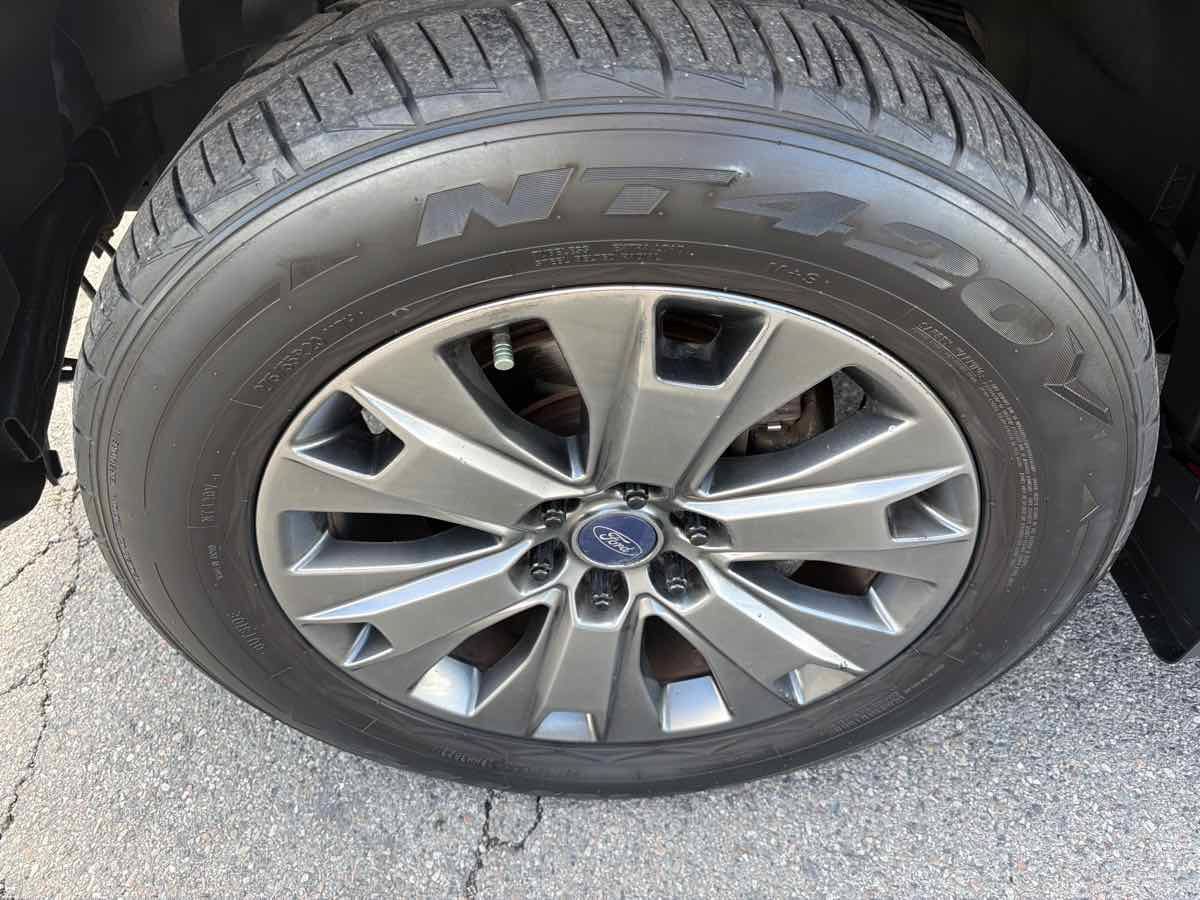 Used 2016 Ford F150 XLT w/ Equipment Group 301A Mid AWD/4WD image 20
