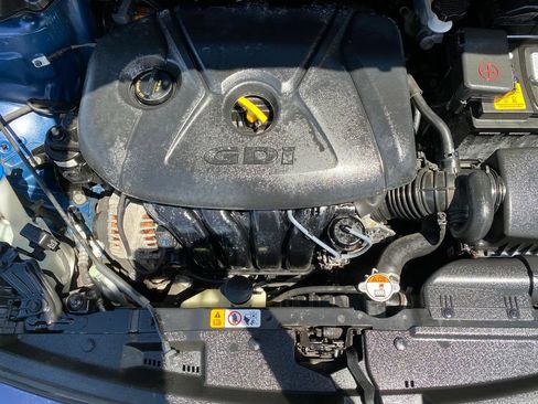 Used 2016 Hyundai Elantra GT FWD image 42
