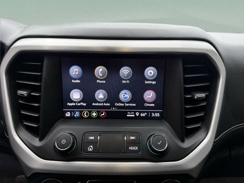 Used 2022 GMC Acadia SLE image 18