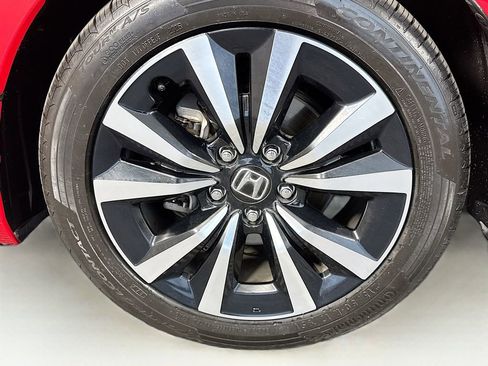 Certified 2022 Honda Civic EX-L image 30