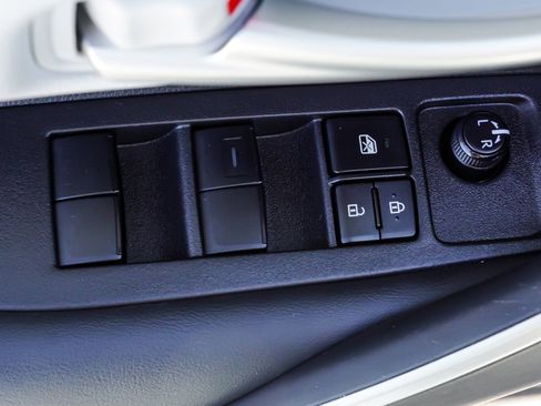 Certified 2023 Toyota Corolla SE FWD image 19