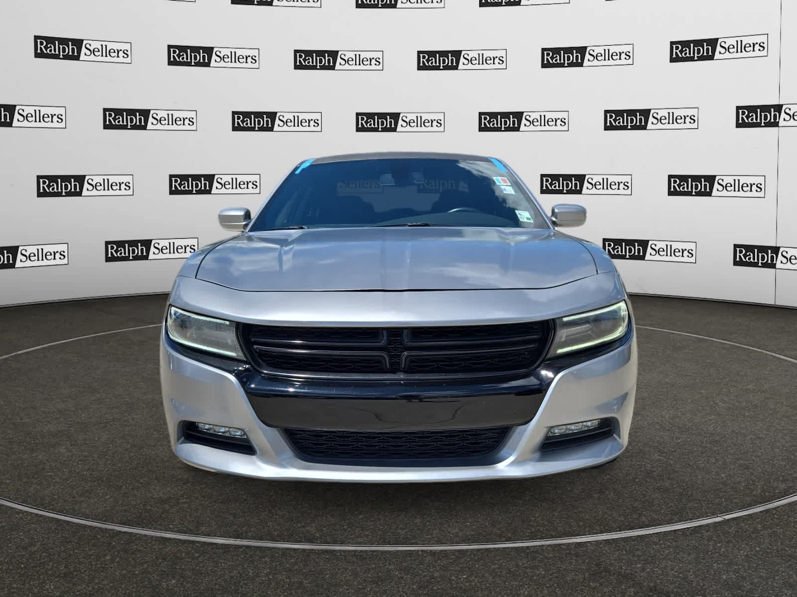 Used 2018 Dodge Charger R/T RWD image 8