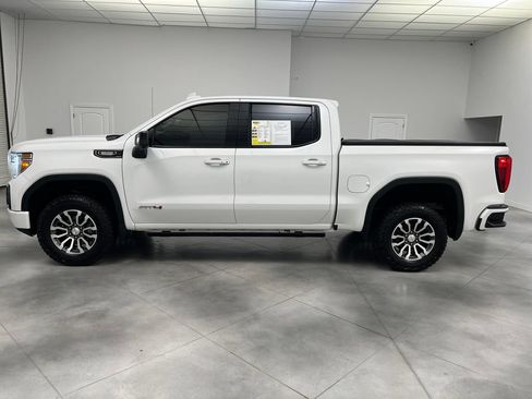 Used 2021 GMC Sierra 1500 AT4 w/ AT4 Value Package AWD/4WD image 5