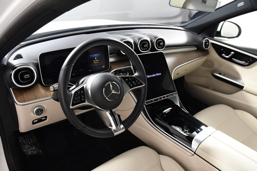 Used 2023 Mercedes-Benz C 300 4MATIC Sedan image 12