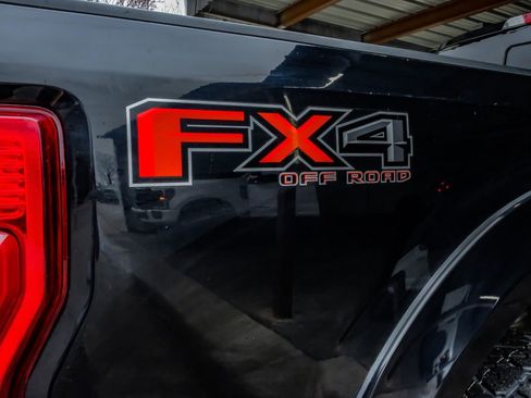 Used 2022 Ford F350 XLT w/ XLT Premium Package image 55