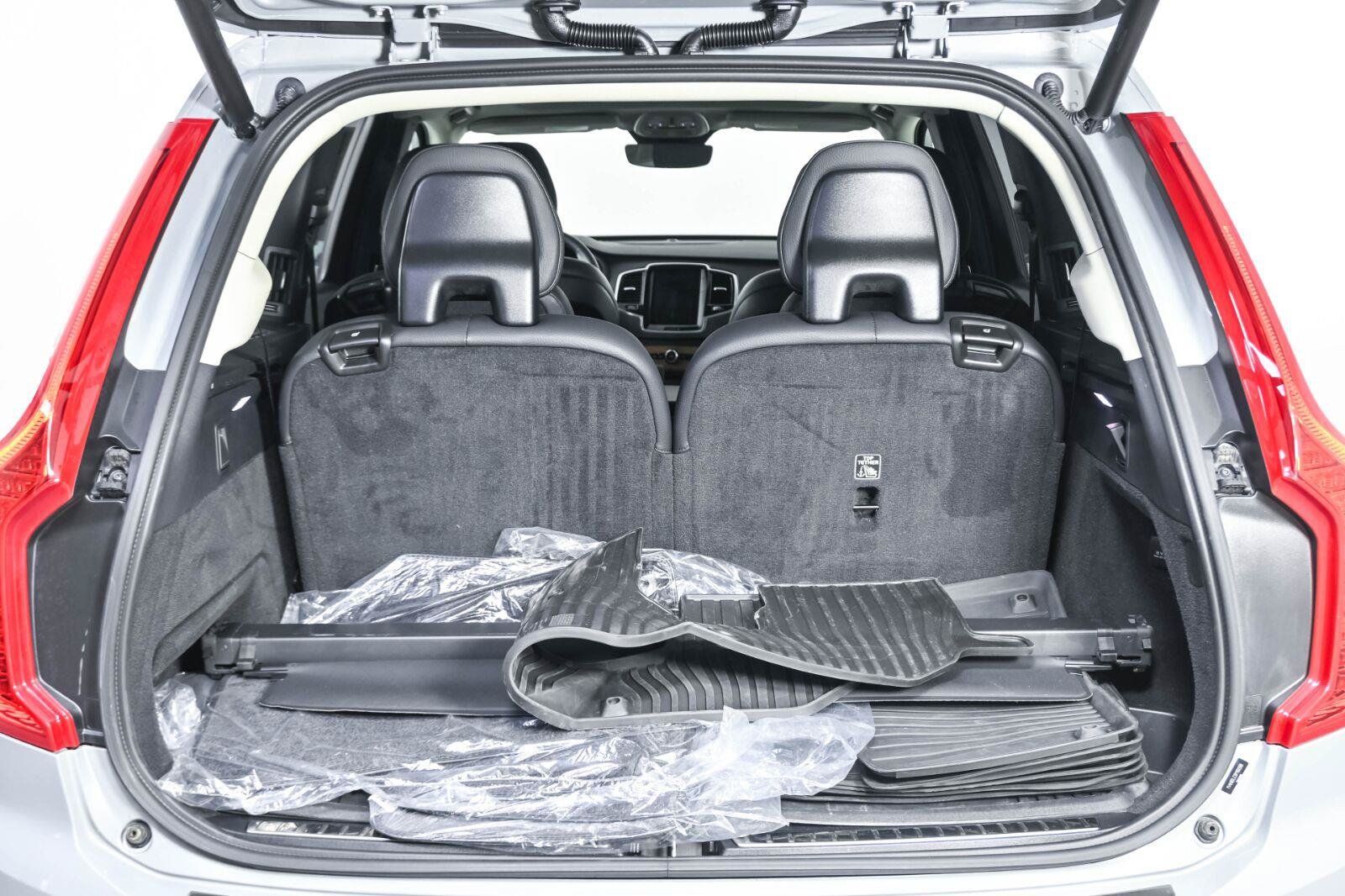 Certified 2024 Volvo XC90 T8 Plus w/ Protection Package Premier AWD/4WD image 30