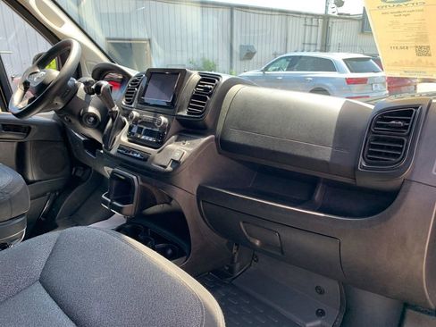 Used 2023 RAM ProMaster 2500 FWD image 33