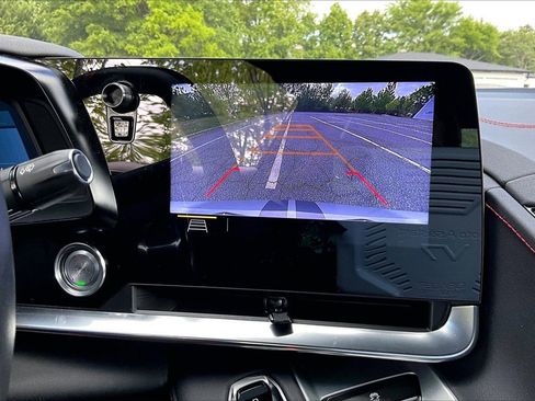 Used 2020 Chevrolet Corvette Stingray Coupe w/ Z51 Performance Package RWD image 14