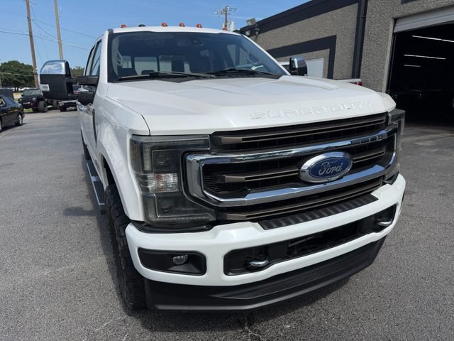 Used 2017 Ford F250 Lariat w/ Lariat Ultimate Package AWD/4WD image 13