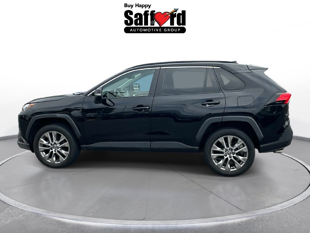 Used 2022 Toyota RAV4 XLE Premium AWD/4WD image 5