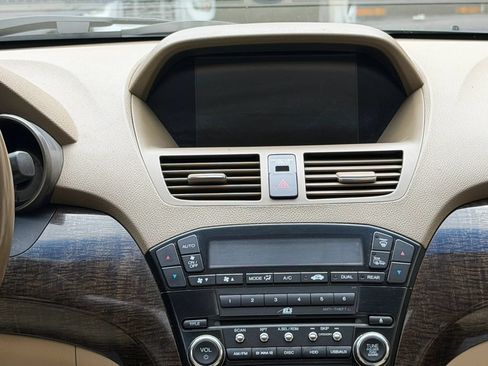Used 2010 Acura MDX w/ Technology & Entertainment AWD/4WD image 16