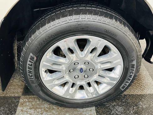 Used 2013 Ford F150 Platinum image 28