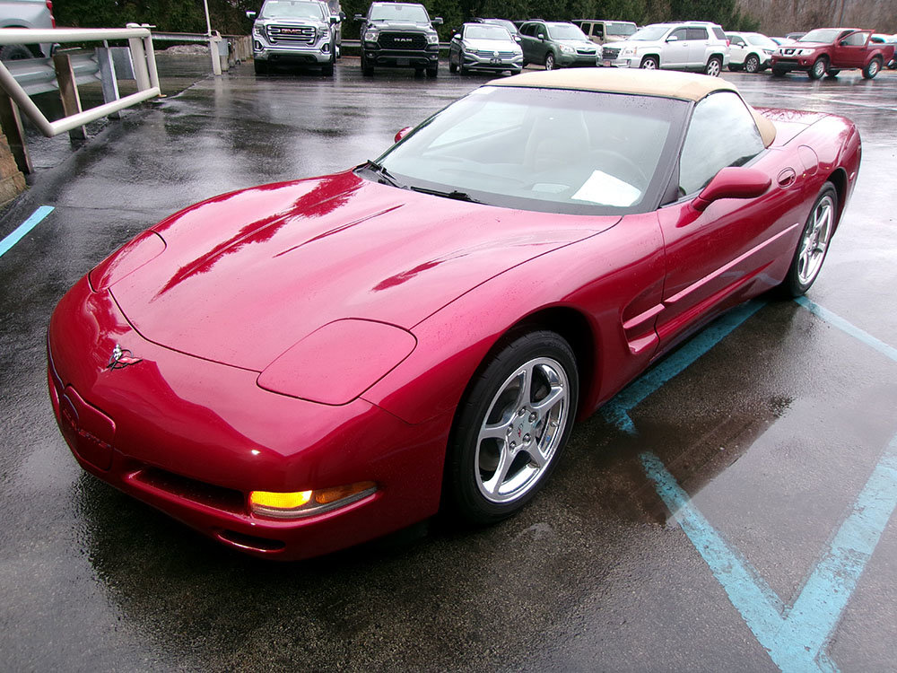 Used 2004 Chevrolet Corvette Convertible w/ Preferred Equipment Group RWD image 1