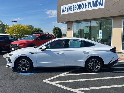 Certified 2025 Hyundai Sonata SEL FWD image 3