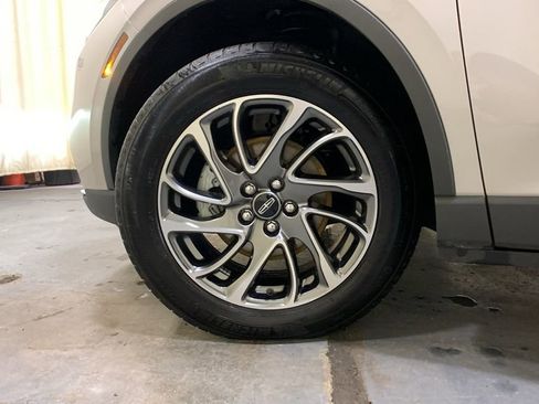 Used 2022 Lincoln Corsair AWD w/ Equipment Group 101A image 45