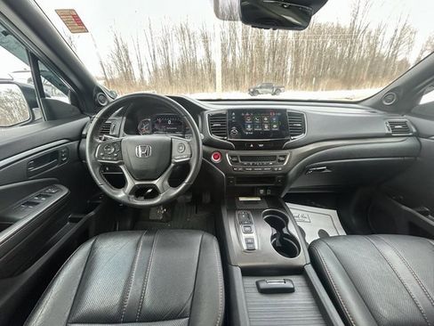 Used 2022 Honda Pilot TrailSport image 14