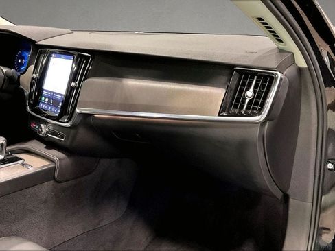 Certified 2023 Volvo S90 B6 Plus w/ Protection Package Premier AWD/4WD image 26