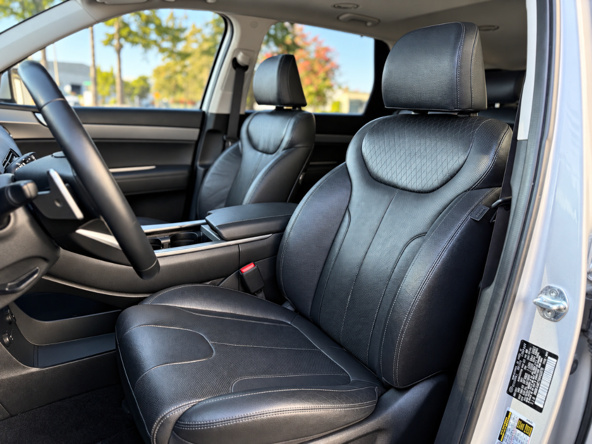 Used 2022 Hyundai Palisade SEL w/ 8P Bench Seat Package FWD image 11