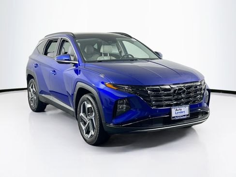 Used 2023 Hyundai Tucson Limited w/ Cargo Package AWD/4WD image 3