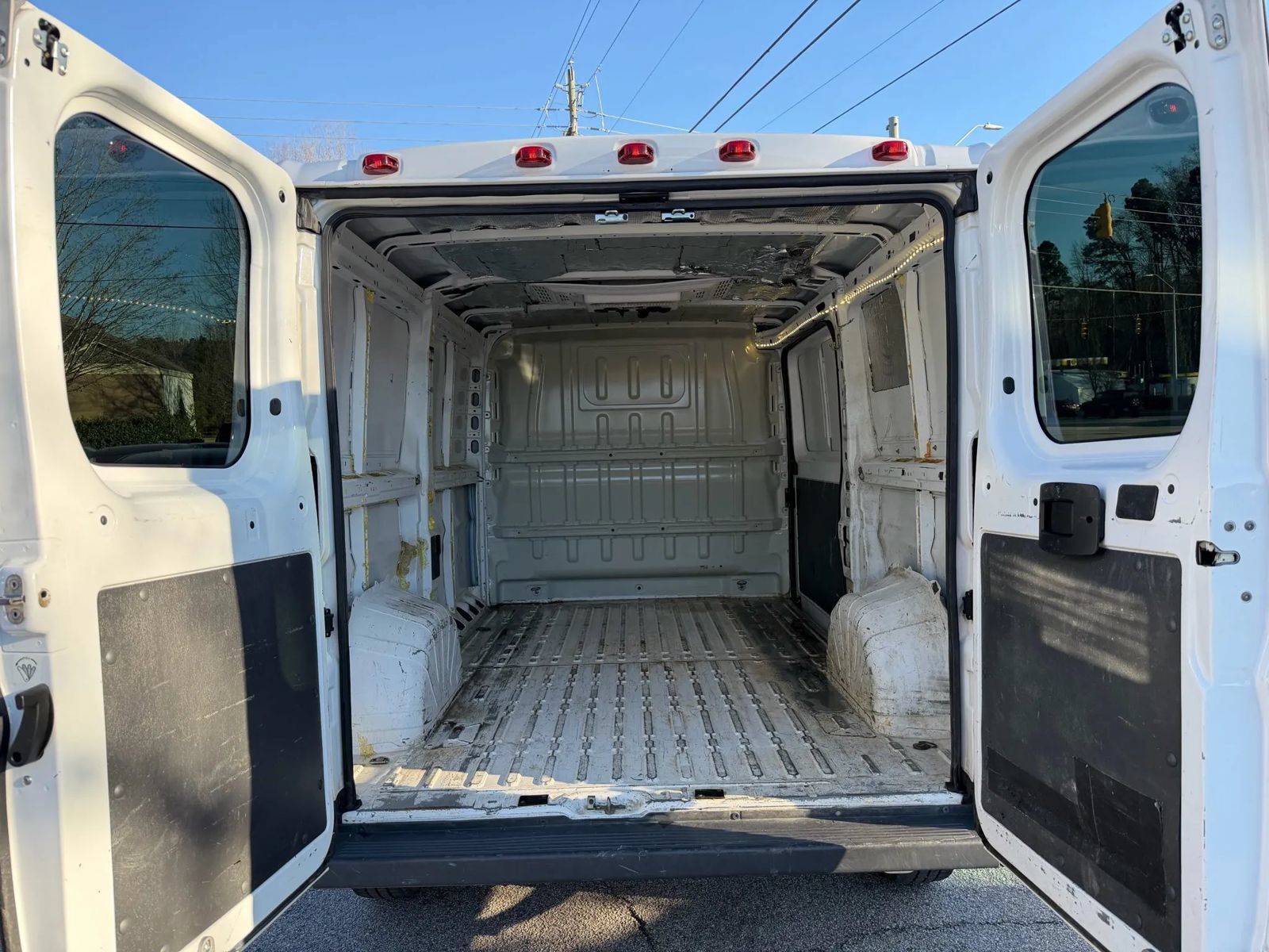 Used 2017 RAM ProMaster 1500 FWD image 16
