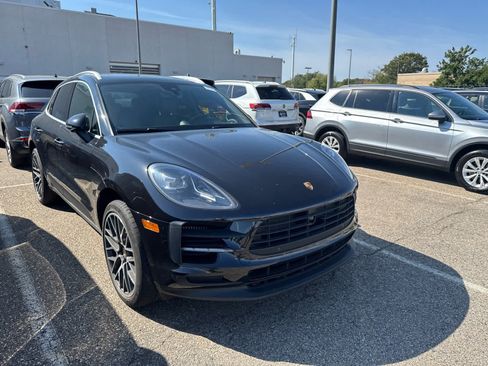 Used 2021 Porsche Macan S AWD/4WD image 3