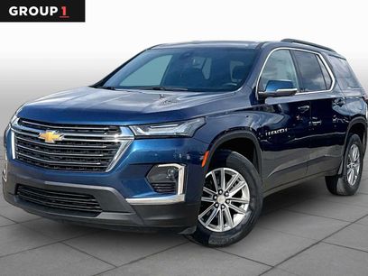 Used 2023 Chevrolet Traverse LT