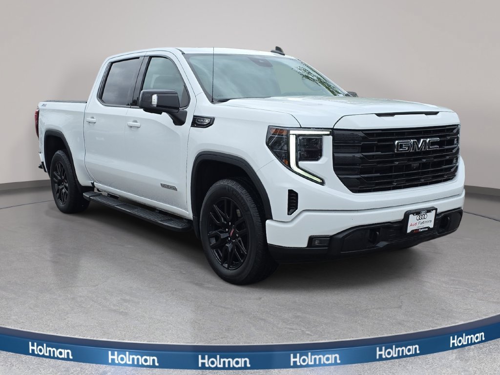 Used 2023 GMC Sierra 1500 Elevation w/ Elevation Premium Package AWD/4WD image 4