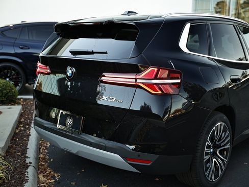 New 2026 BMW X3 xDrive30 image 9