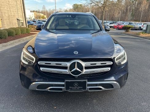 Used 2021 Mercedes-Benz GLC 300 GLC 300 w/ Premium Package image 2
